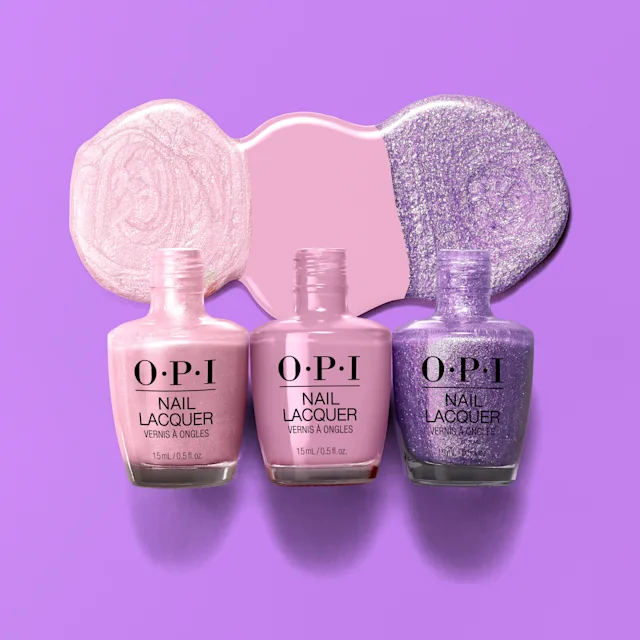 01 19 23 OPI1 1607 NL pouring bottles LAVENDER bg